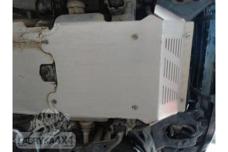oslona-silnika-do-zderzaka-fabryka-4x4-toyota-hilux-05-11