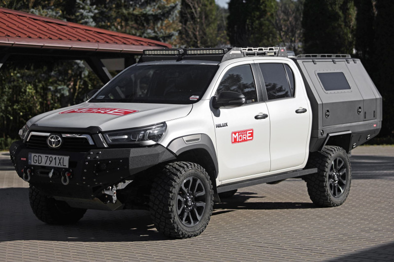 Turistick Nadstavba Pick up Toyota Hilux Revo syst m V meny Postel Turistick Nadstavba Pick up Toyota Hilux Revo syst m V meny Postel