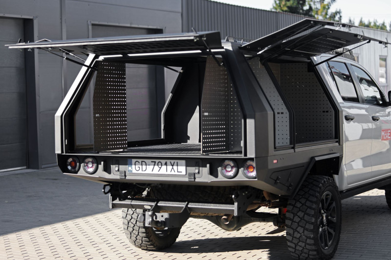 Nadstavba Turistick Pick up Toyota Hilux Revo Bed Replacement System Nadstavba Turistick Pick up Toyota Hilux Revo Bed Replacement System